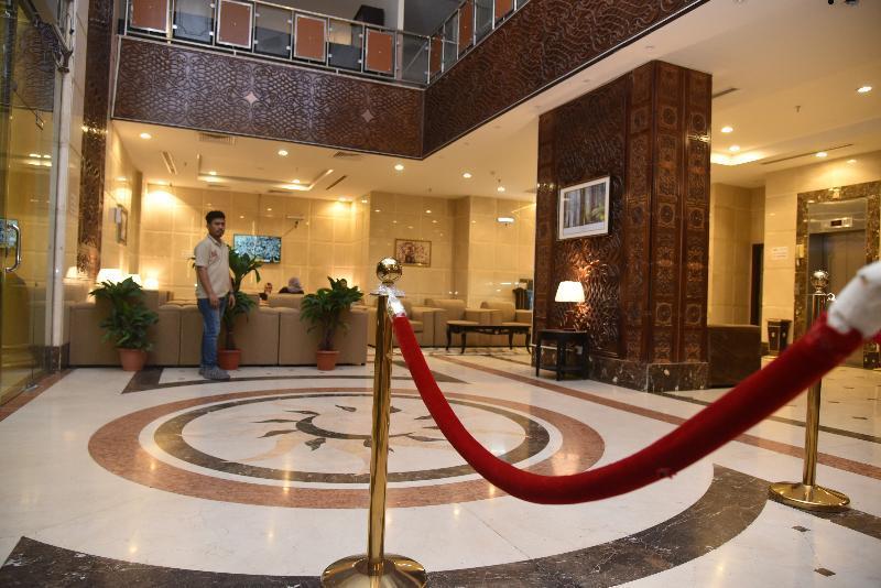 Al Kiram Hotel Al Azizia メッカ エクステリア 写真