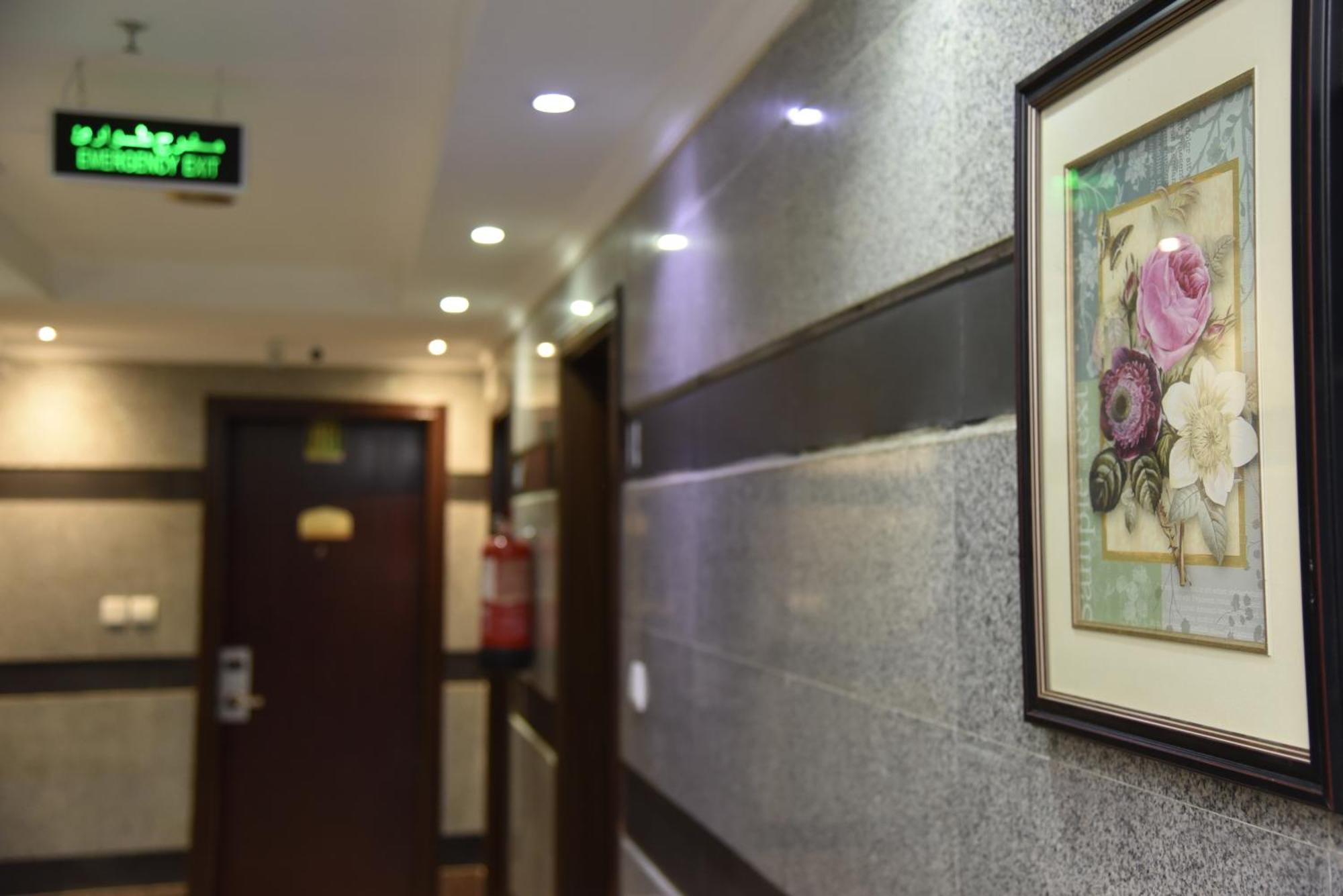 Al Kiram Hotel Al Azizia メッカ エクステリア 写真